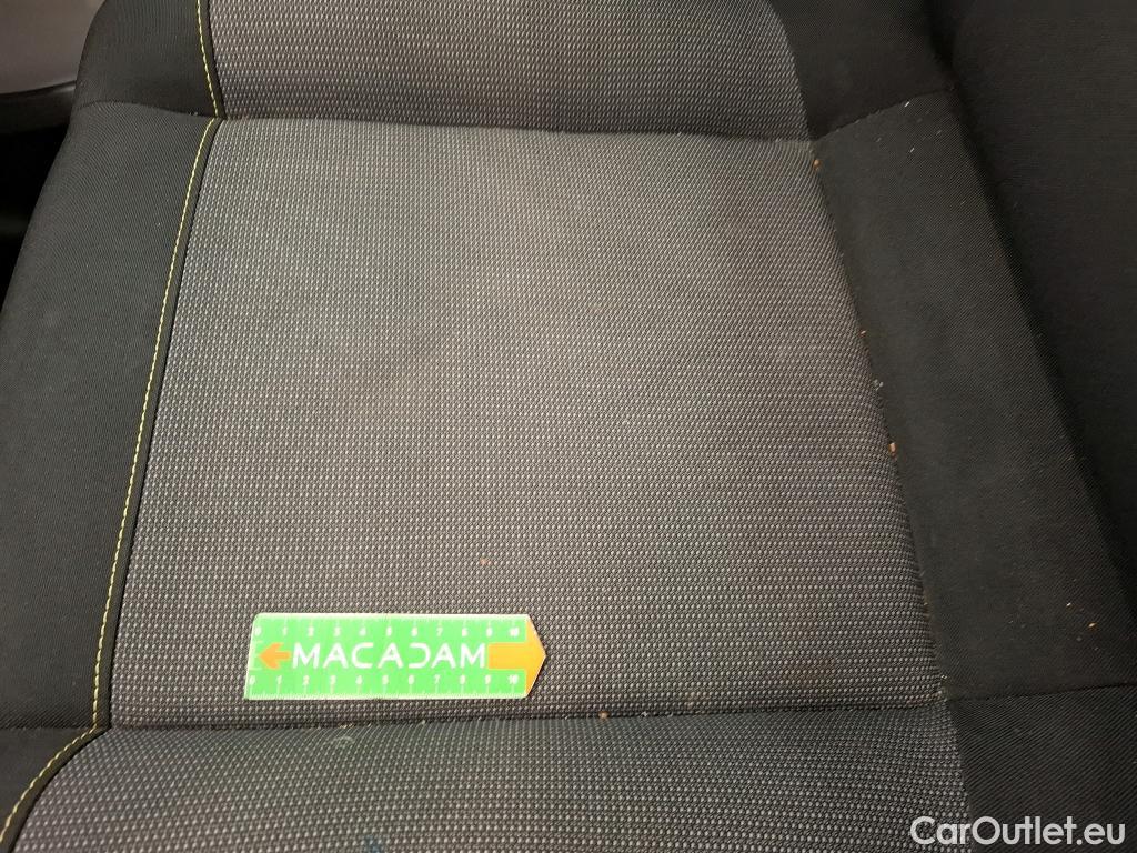  Citroen  C3  Société Feel 1.5 BlueHDI 100CV BVM6 E6d #32