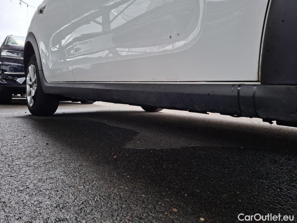  Citroen  C3  Société Feel 1.5 BlueHDI 100CV BVM6 E6d #44