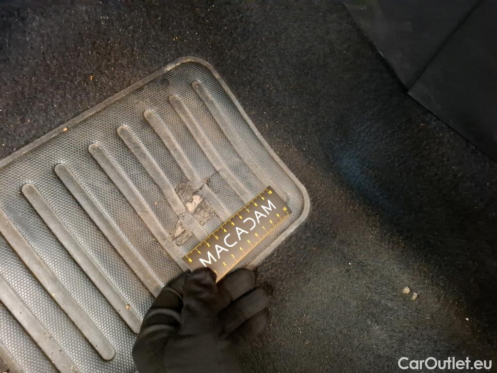  Citroen  C3  Feel Pack 1.2 PureTech 80CV BVM5 6E #3