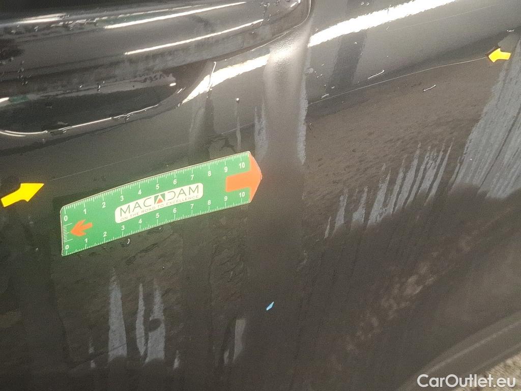  Ford  Kuga FORD  / 2019 / 5P / SUV 2.5 190 hybrid Flexifuel Pshift Titanium #2