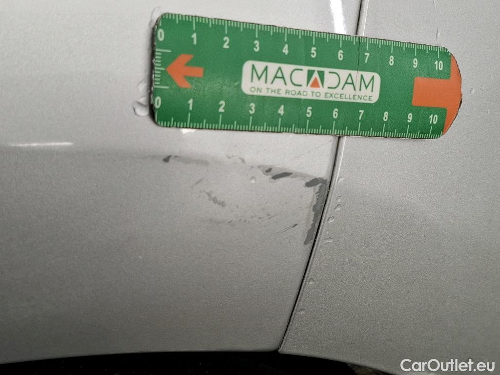  Ford  Fiesta FORD  5p Berline 1.1 85PS BUSINESS NAV #11