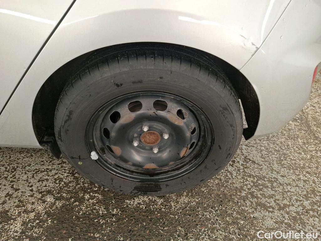  Ford  Fiesta FORD  5p Berline 1.1 85PS BUSINESS NAV #26