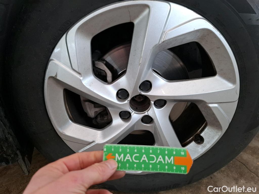  Citroen  C5 CITROEN  Aircross / 2022 / 5P / SUV PureTech 130 S&S EAT8 Feel #23