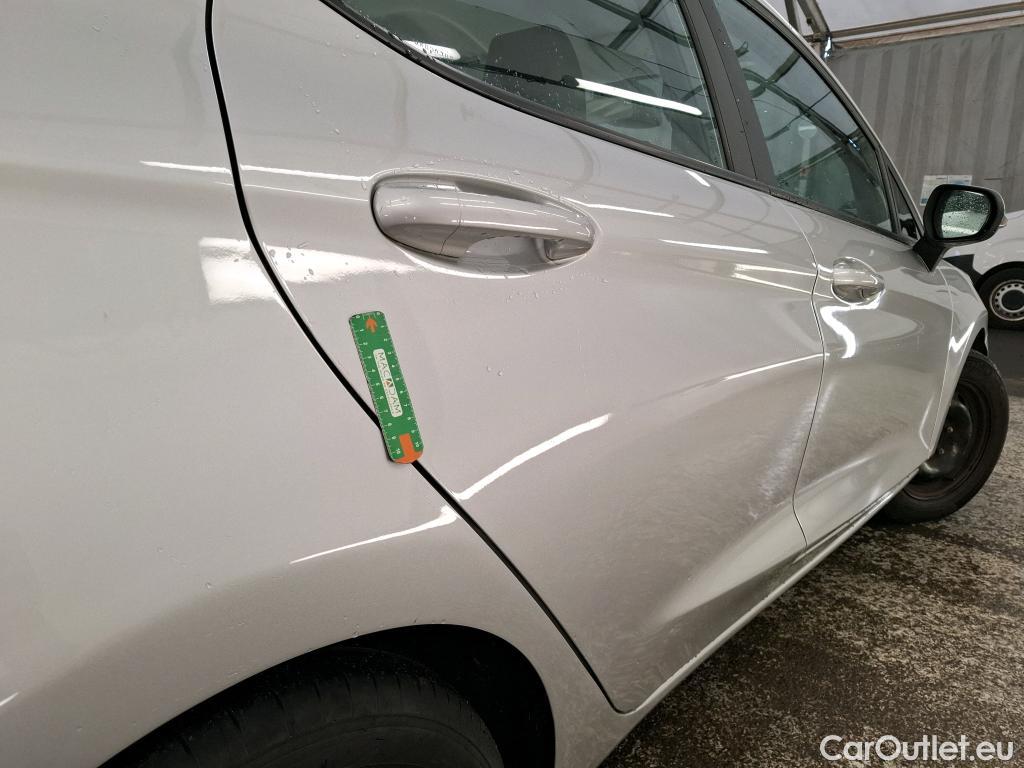  Ford  Fiesta FORD  5p Berline 1.1 85PS BUSINESS NAV #13