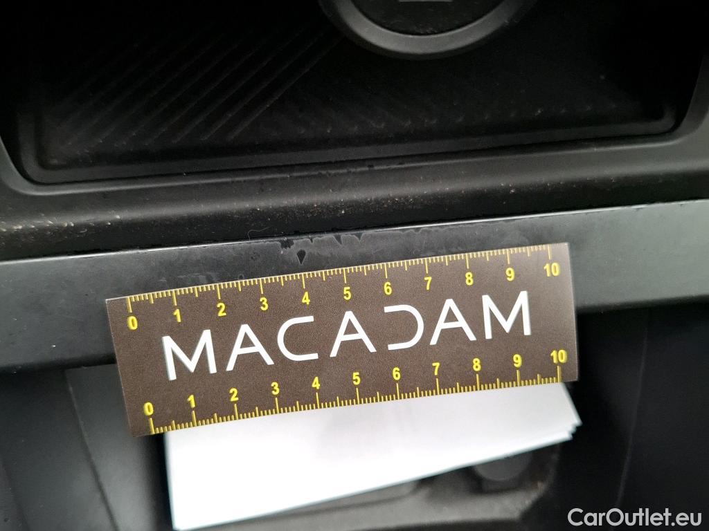  Citroen  C4 CITROEN  / 2020 / 5P / Berline PureTech 130 S&S EAT8 Shine #24