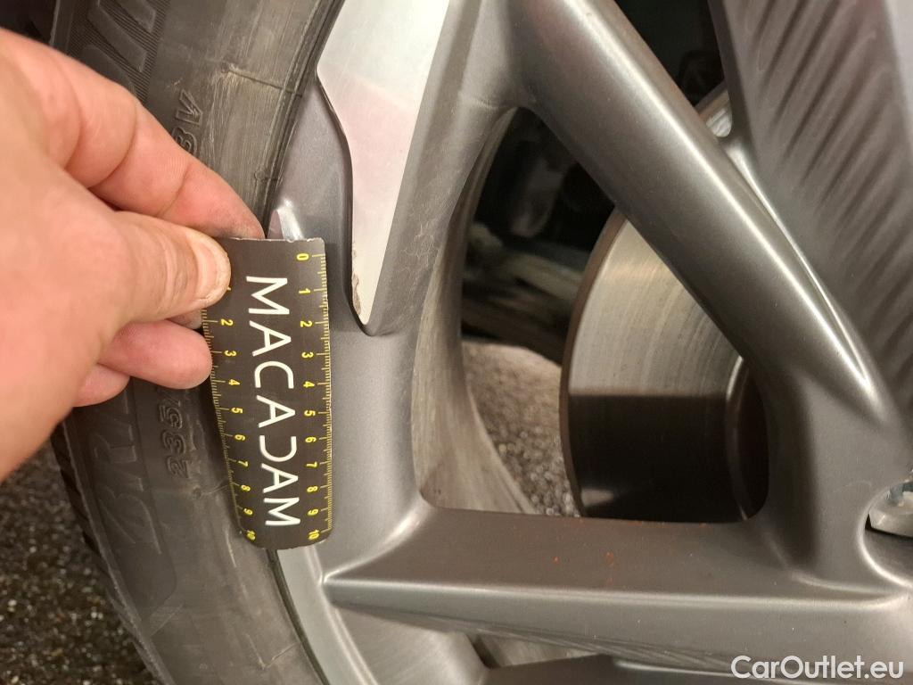  DS  DS7 DS DS 7 Crossback / 2017 / 5P / SUV E-TENSE 225 Business #15