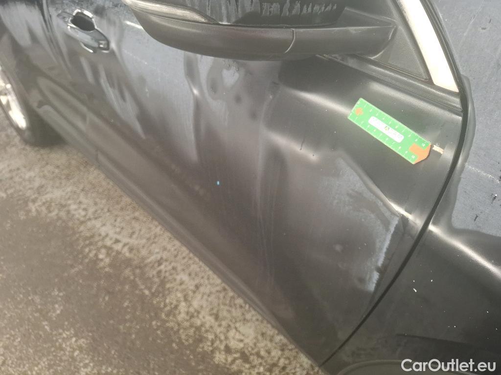  Ford  Kuga FORD  / 2019 / 5P / SUV 2.5 190 hybrid Flexifuel Pshift Titanium #13