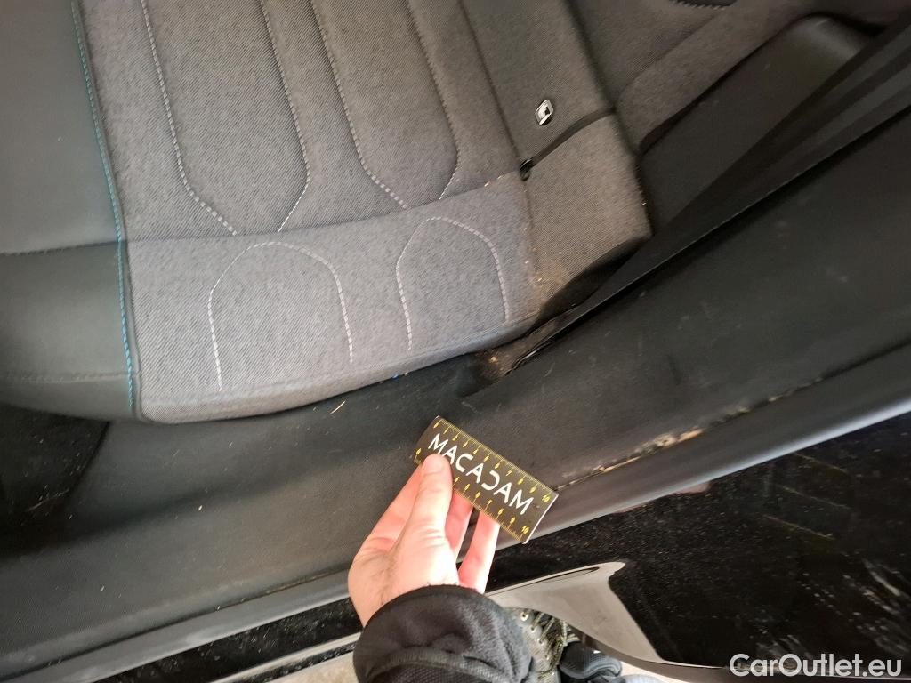  Citroen  C4  X Feel Pack 1.2 PureTech 130CV BVA8 6E #7