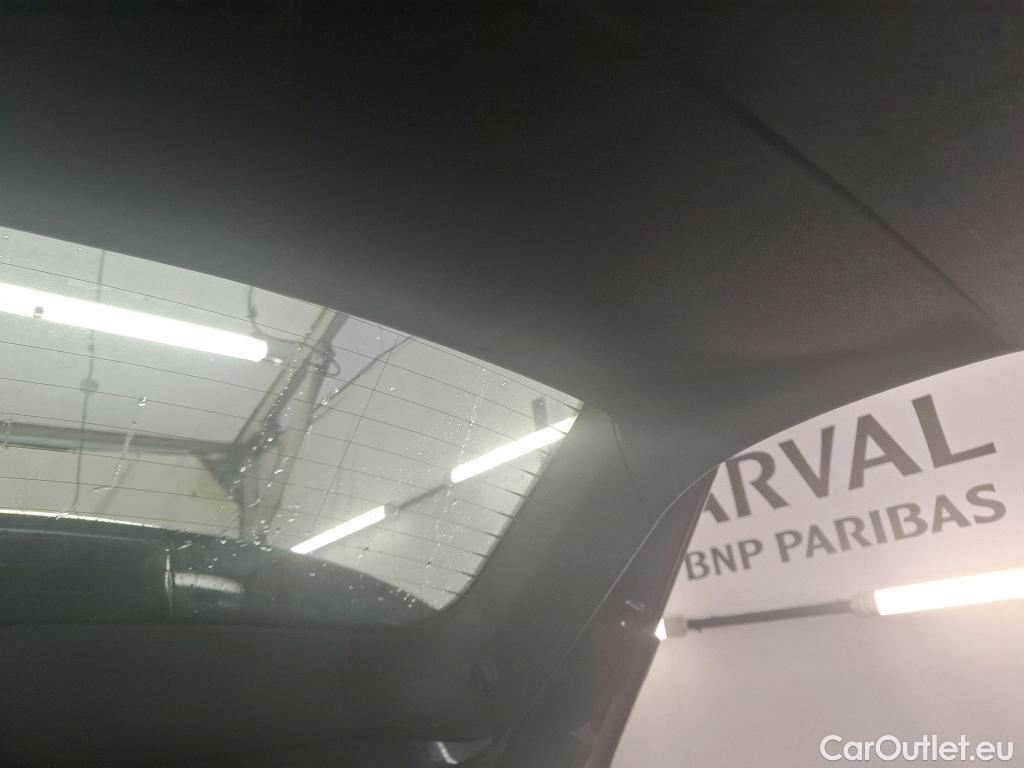  Ford  Kuga FORD  / 2019 / 5P / SUV 2.5 190 hybrid Flexifuel Pshift Titanium #8