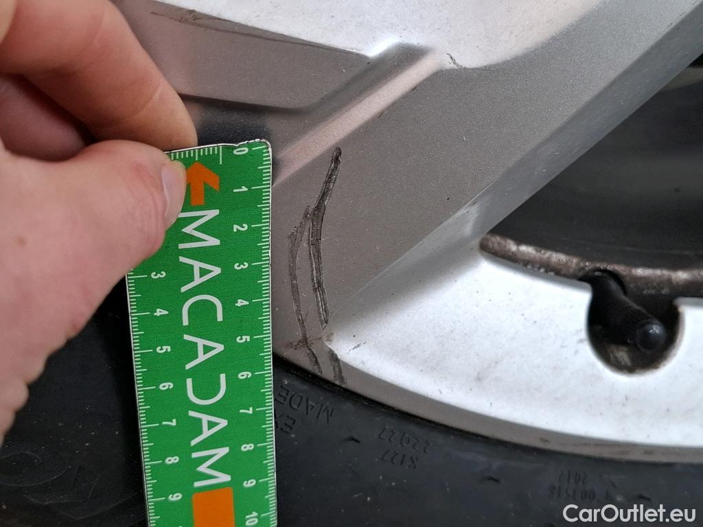  Citroen  C5 CITROEN  Aircross / 2022 / 5P / SUV PureTech 130 S&S EAT8 Feel #27