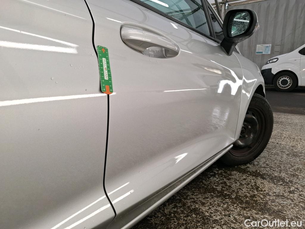  Ford  Fiesta FORD  5p Berline 1.1 85PS BUSINESS NAV #16