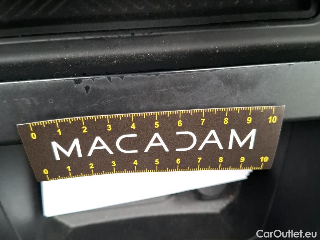  Citroen  C4 CITROEN  / 2020 / 5P / Berline PureTech 130 S&S EAT8 Shine #25