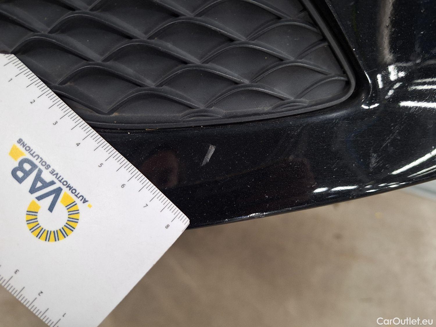  Mercedes  CLA-Klasse Mercedes, CLA-Class '19, Mercedes-Benz CLA CLA 180 d Essential Line 4d #38