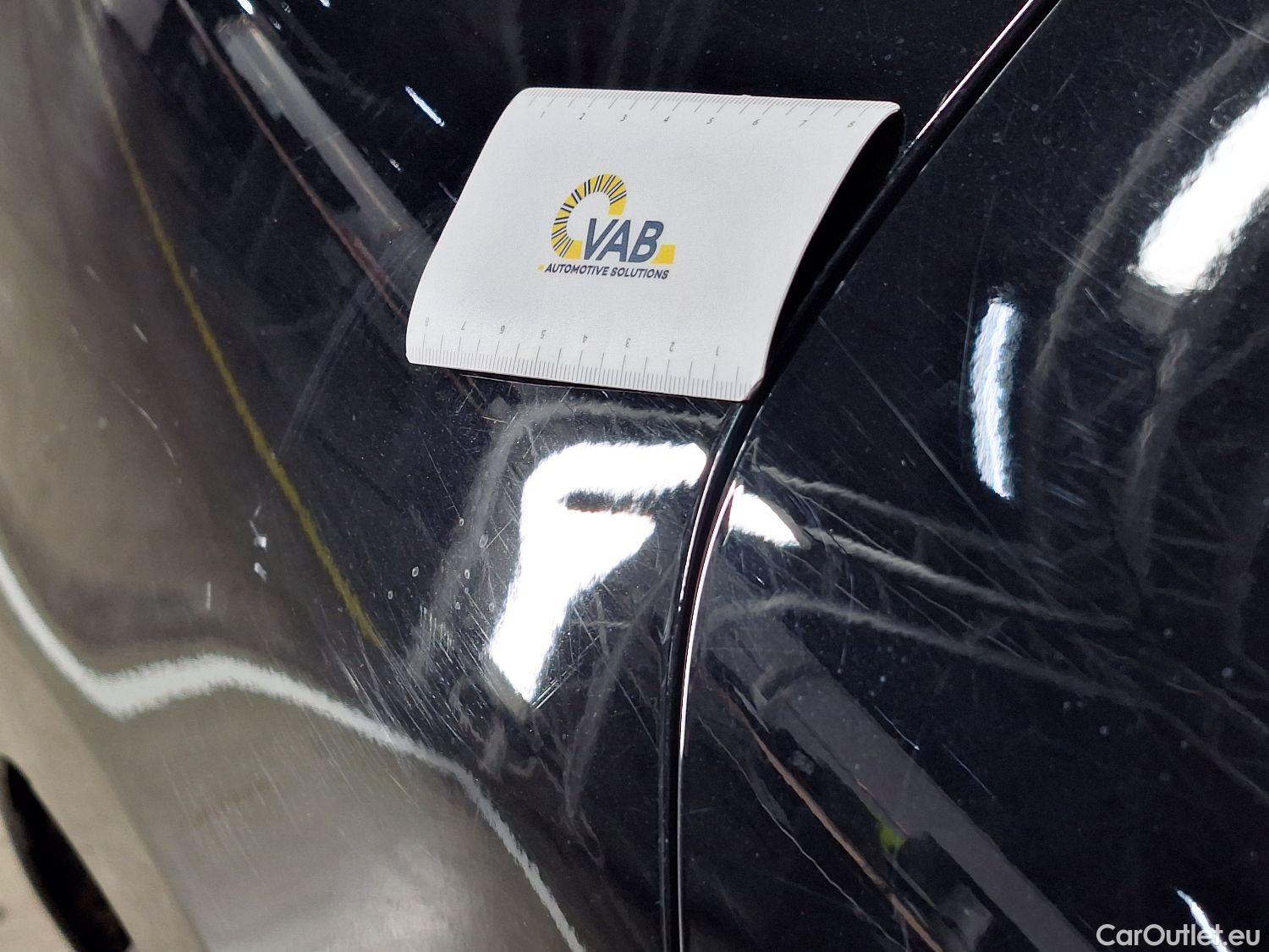  Mercedes  CLA-Klasse Mercedes, CLA-Class '19, Mercedes-Benz CLA CLA 180 d Essential Line 4d #46