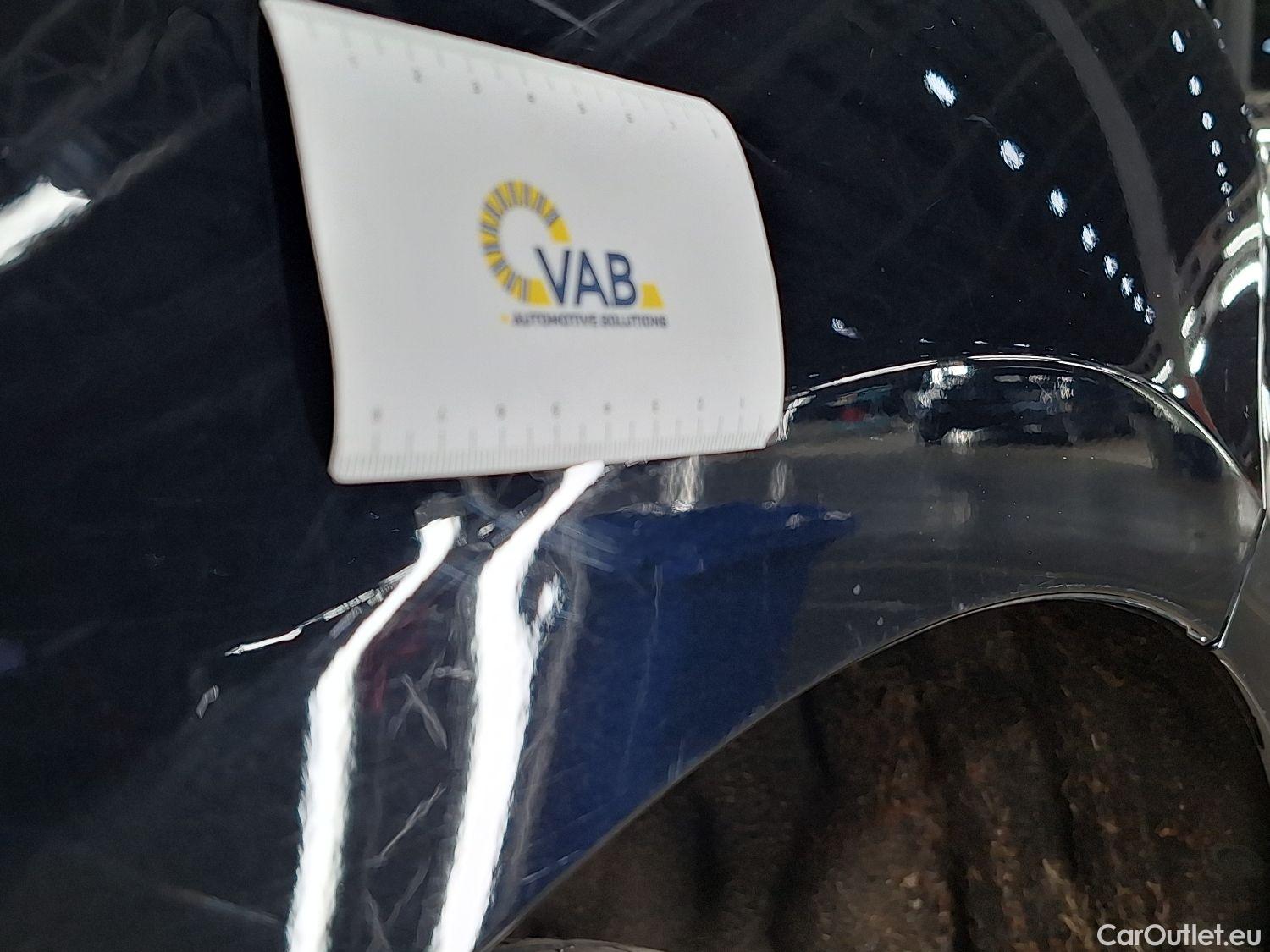  Mercedes  CLA-Klasse Mercedes, CLA-Class '19, Mercedes-Benz CLA CLA 180 d Essential Line 4d #56