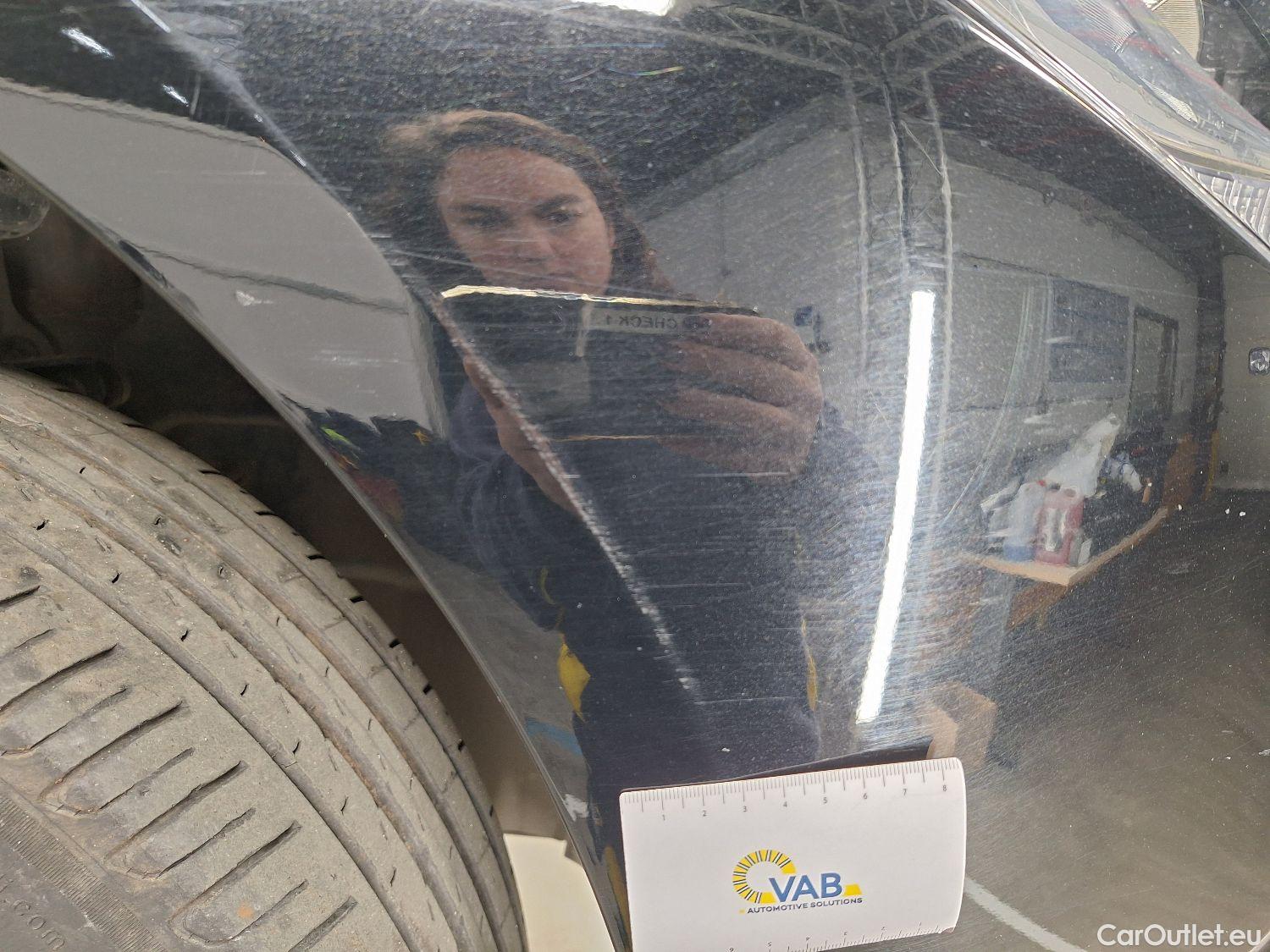  Mercedes  CLA-Klasse Mercedes, CLA-Class '19, Mercedes-Benz CLA CLA 180 d Essential Line 4d #39