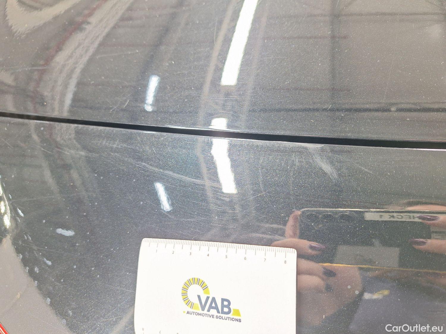  Mercedes  CLA-Klasse Mercedes, CLA-Class '19, Mercedes-Benz CLA CLA 180 d Essential Line 4d #43