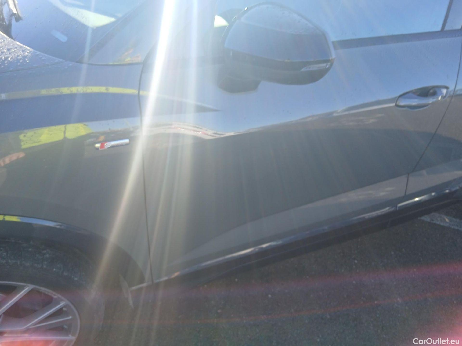  Audi  Q3 AUDI  Sportback / 2019 / 5P / todoterreno 45 TFSI 180kW S tronic Quattr Black Line #8