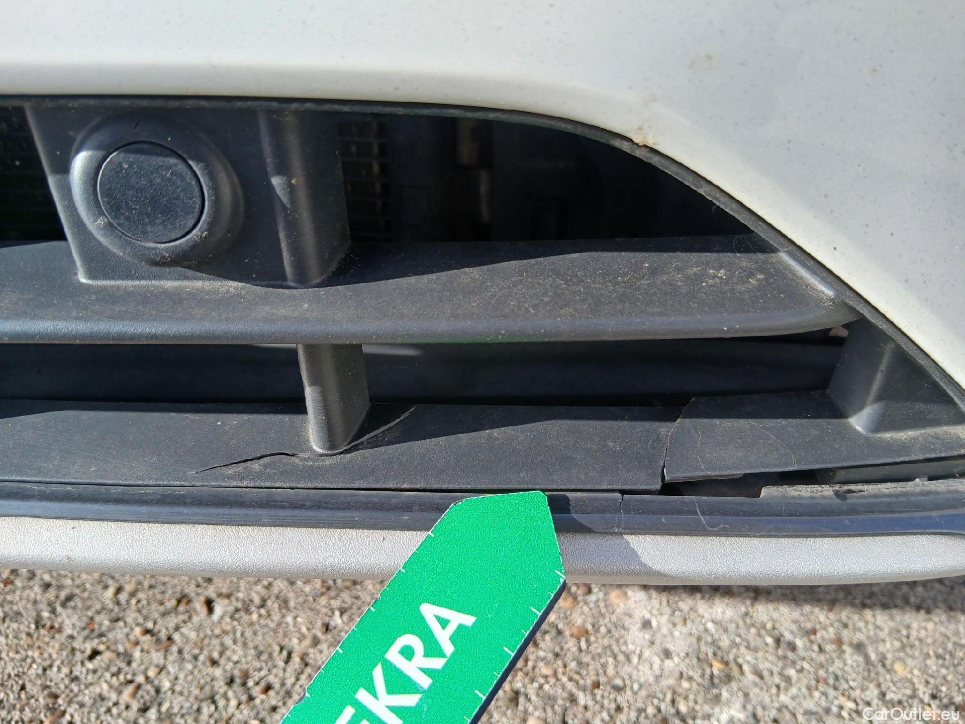  Audi  Q2 AUDI  / 2020 / 5P / todoterreno Advanced 35 TFSI 110kW (150CV) S tronic (AC) #12