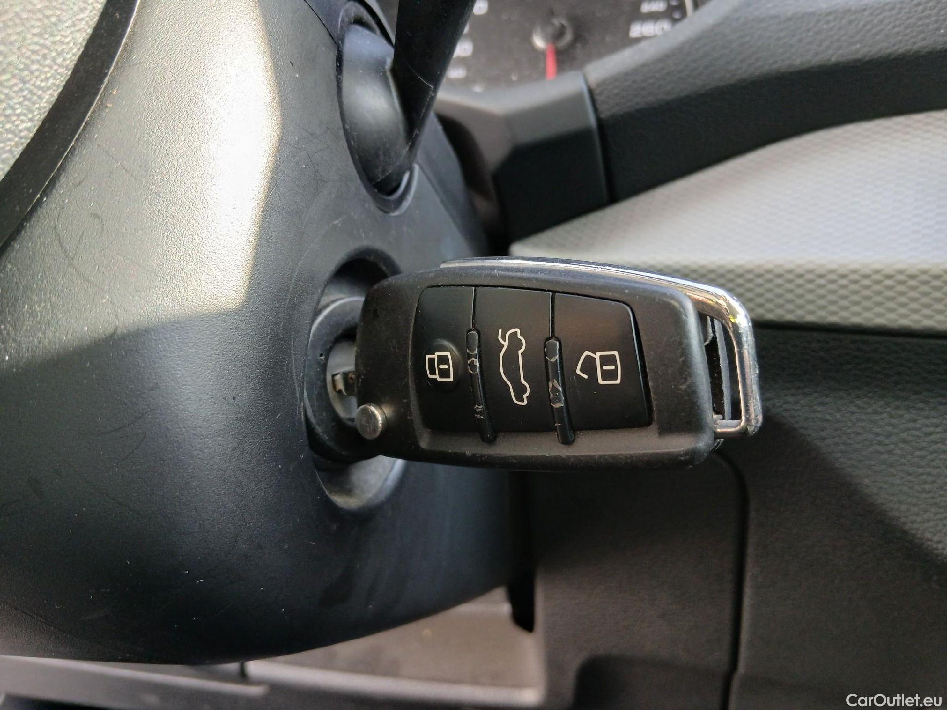  Audi  Q2 AUDI  / 2020 / 5P / todoterreno Advanced 35 TFSI 110kW (150CV) S tronic (AC) #1