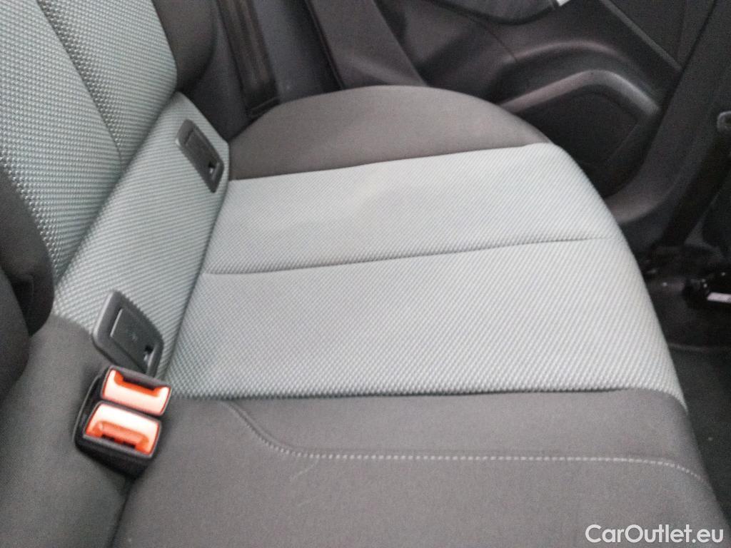  Audi  Q2 AUDI  / 2016 / 5P / todoterreno Design 30 TFSI 85kW (116CV) #1