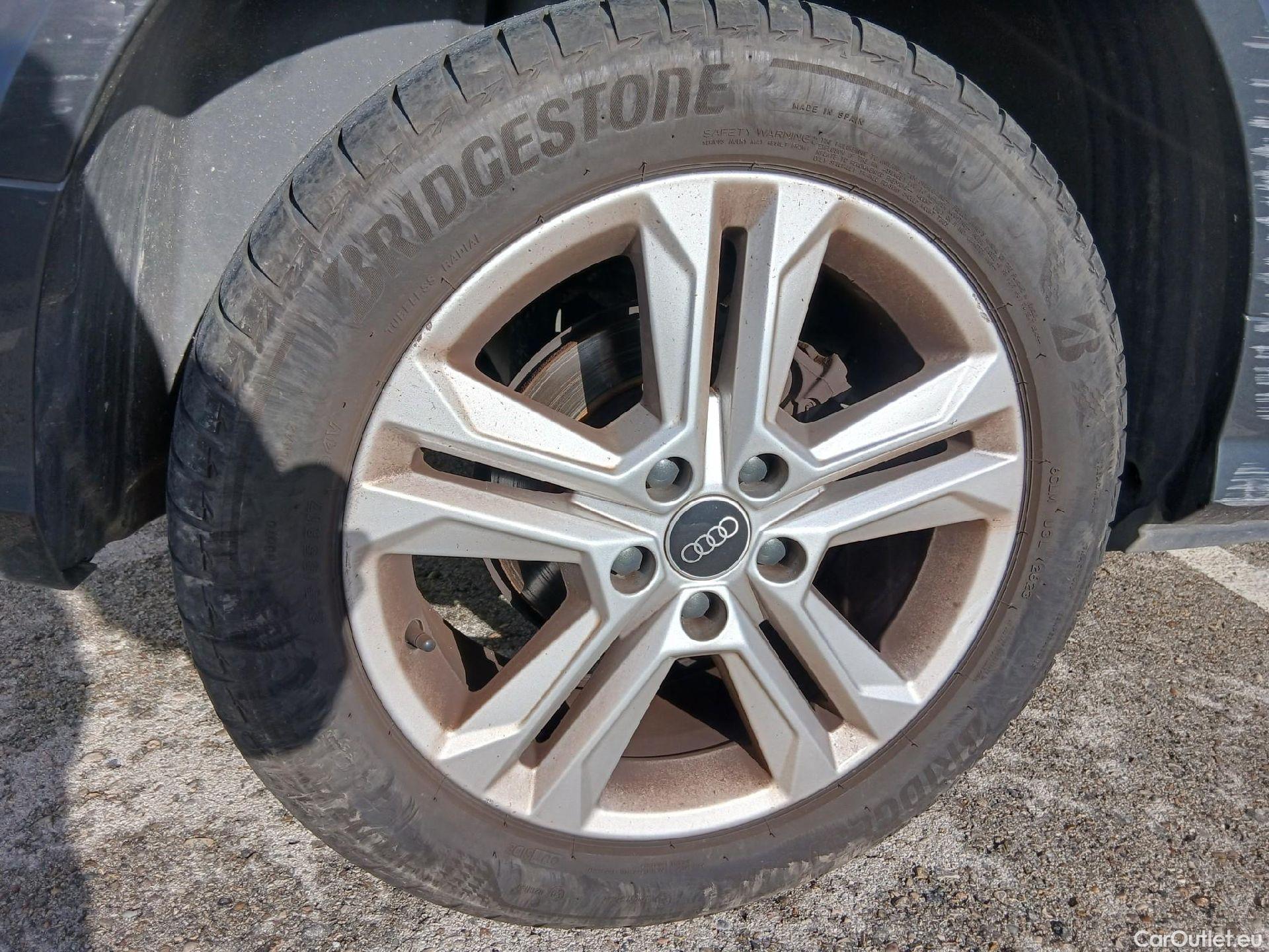  Audi  Q2 AUDI  / 2020 / 5P / todoterreno Advanced 35 TFSI 110kW (150CV) S tronic (AC) #49