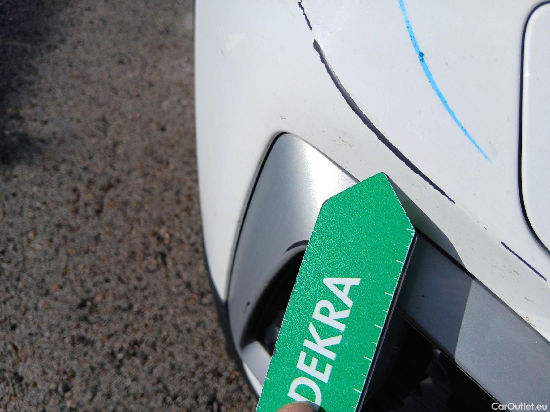  Audi  Q2 AUDI  / 2020 / 5P / todoterreno Advanced 35 TFSI 110kW (150CV) S tronic (AC) #8