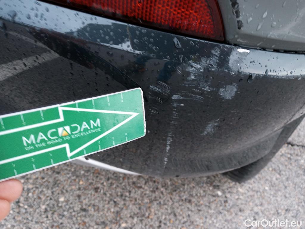  Audi  Q2 AUDI  / 2016 / 5P / todoterreno Design 30 TFSI 85kW (116CV) #6