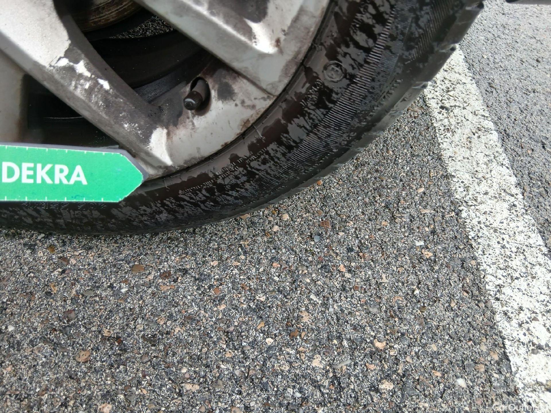  Land Rover  Discovery SEAT Nuevo León / 2020 / 5P / berlina con portón 2.0 TDI 85kW S&S Style Go(SP) #7