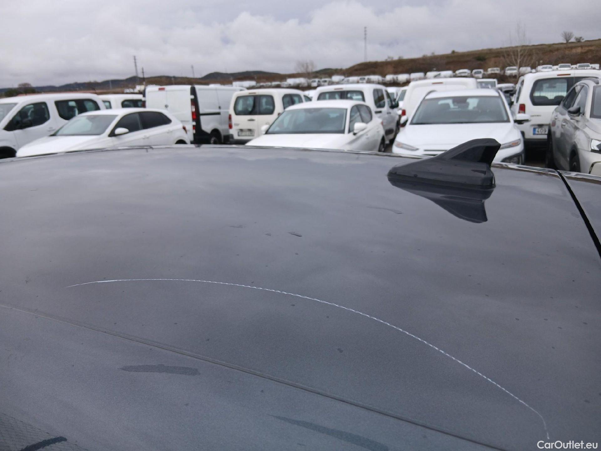  Land Rover  Discovery SEAT Nuevo León / 2020 / 5P / berlina con portón 2.0 TDI 85kW S&S Style Go(SP) #40