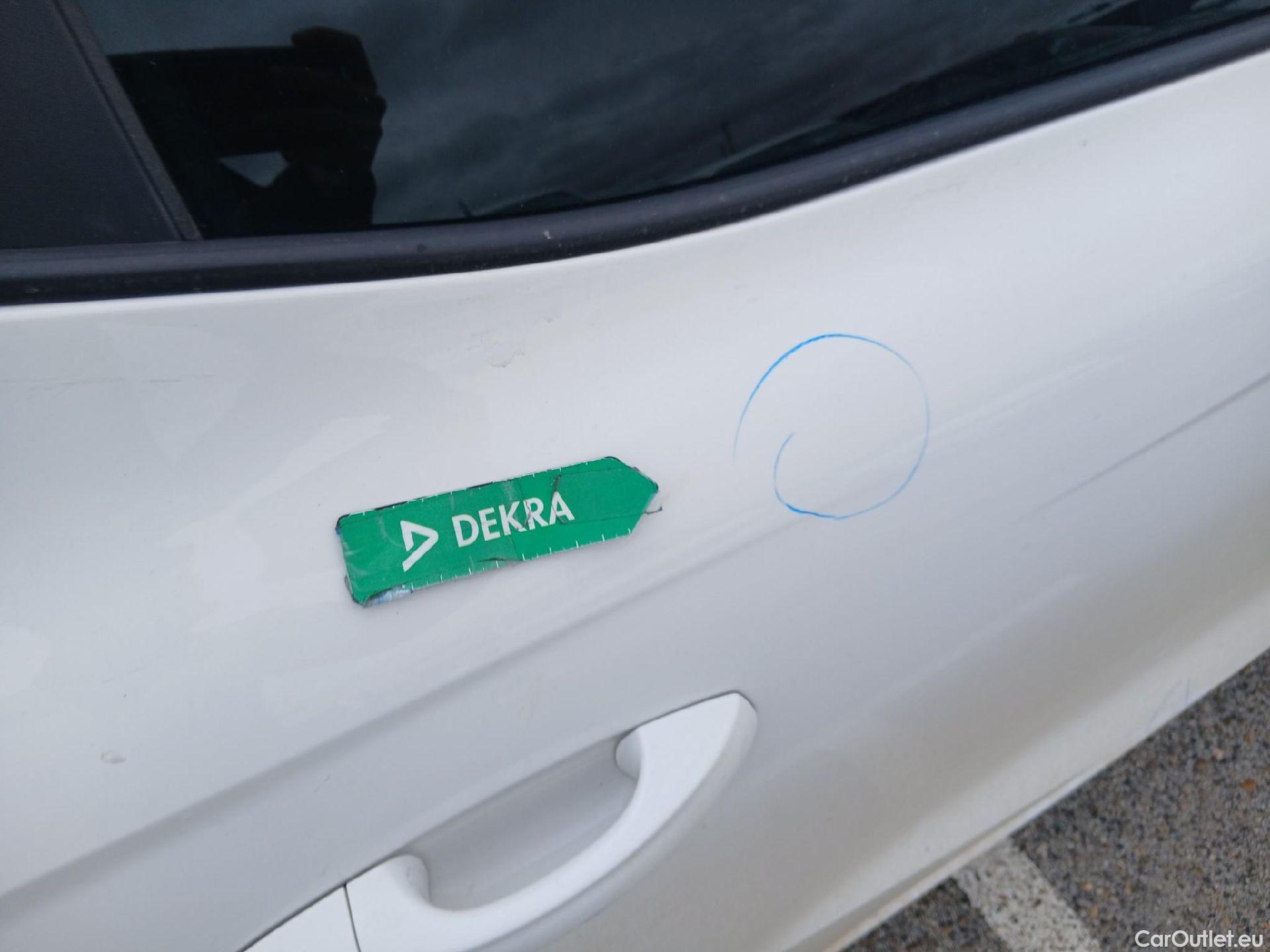  Seat  Ibiza SEAT  / 2017 / 5P / berlina con portón 1.0 MPI 59kW (80CV) Reference Plus(SP) #31