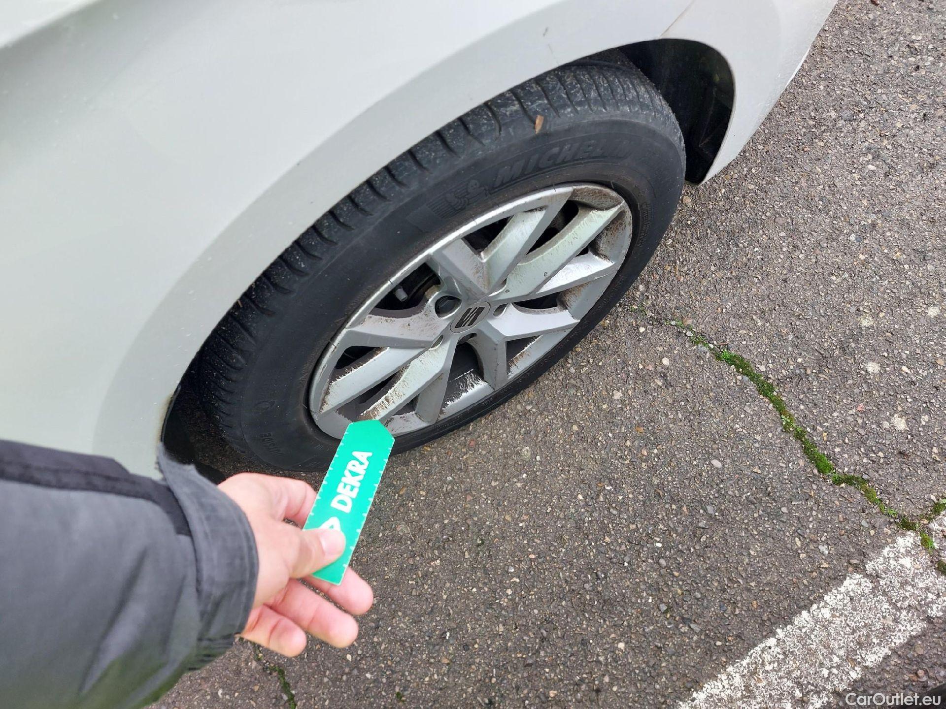  Seat  Leon SEAT Nuevo León / 2020 / 5P / familiar SP 2.0 TDI 85kW Style Go(SP) #21