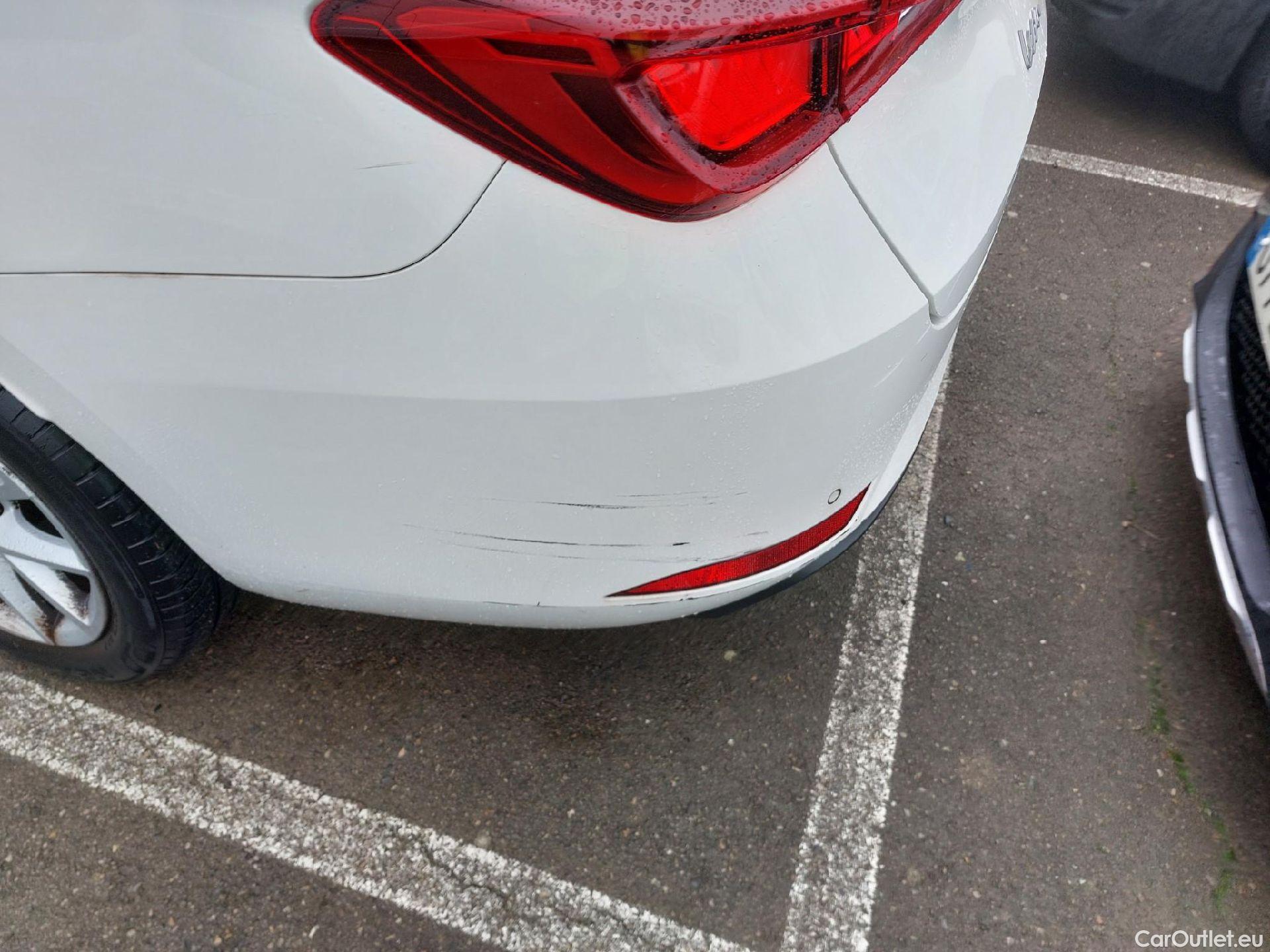  Seat  Leon SEAT Nuevo León / 2020 / 5P / familiar SP 2.0 TDI 85kW Style Go(SP) #13