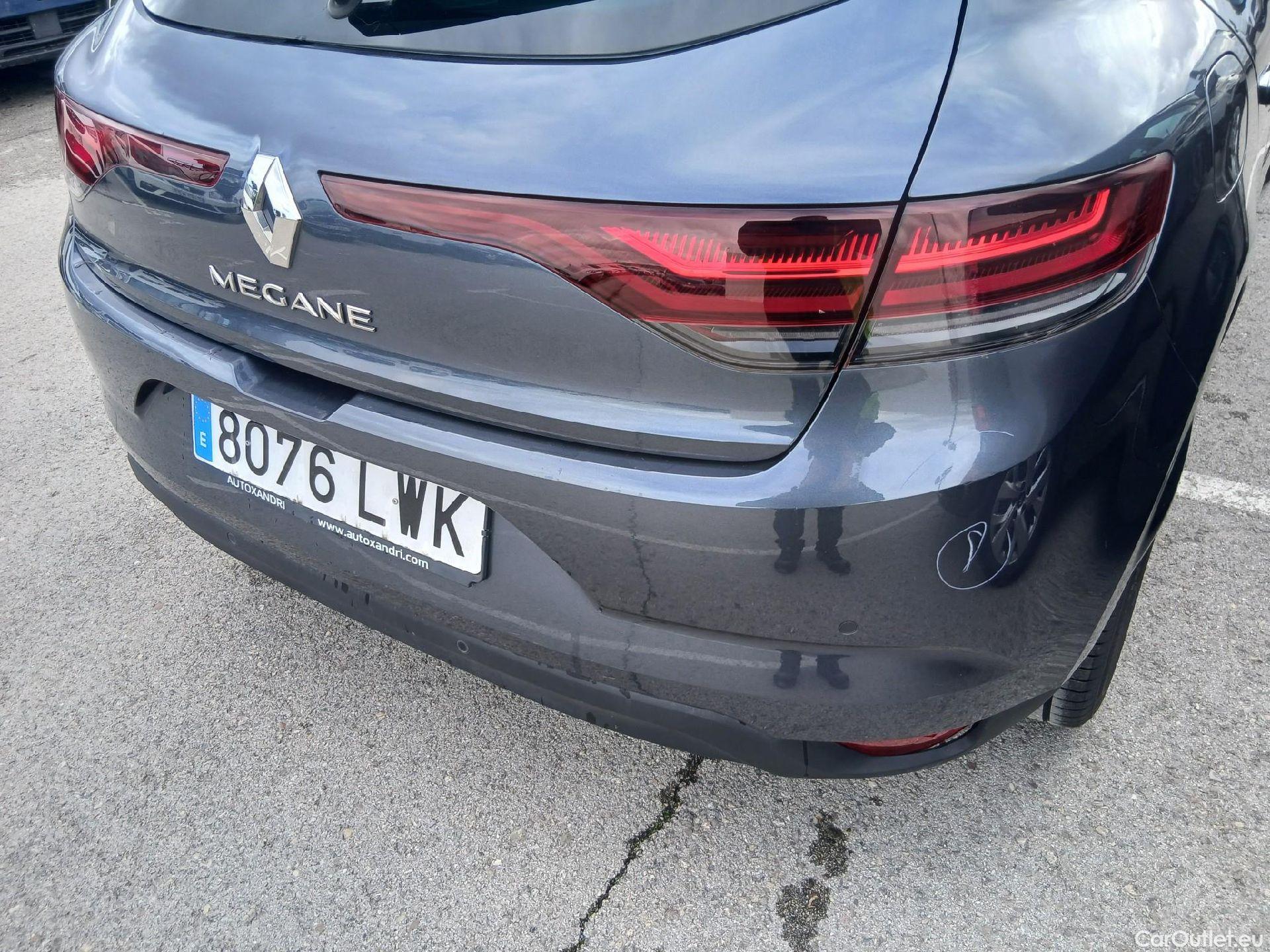  Renault  Megane RENAULT Mégane / 2020 / 5P / berlina con portón Zen Blue dCi 85 kW (115CV) #19