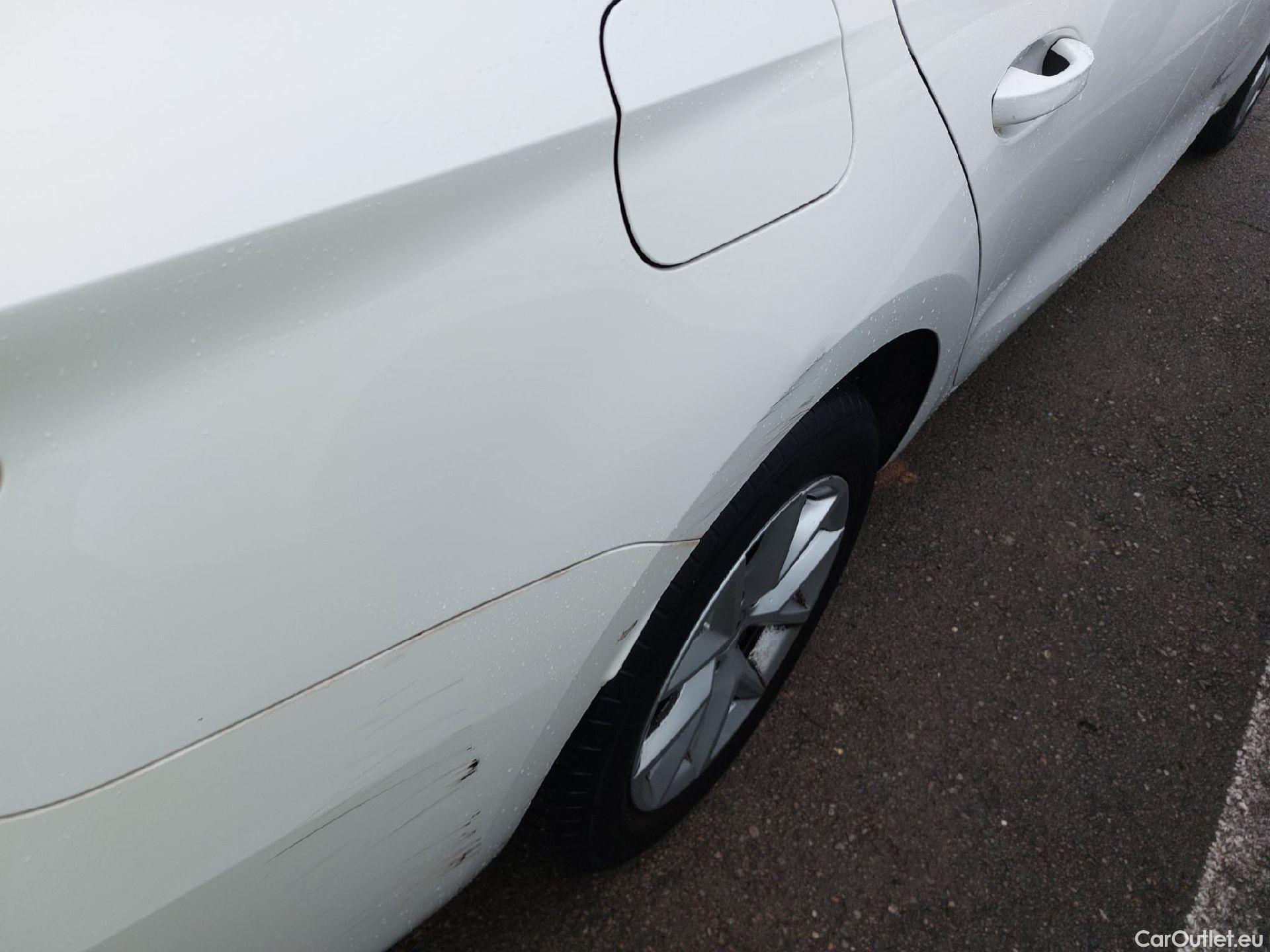  Seat  Leon SEAT Nuevo León / 2020 / 5P / familiar SP 2.0 TDI 85kW Style Go(SP) #15