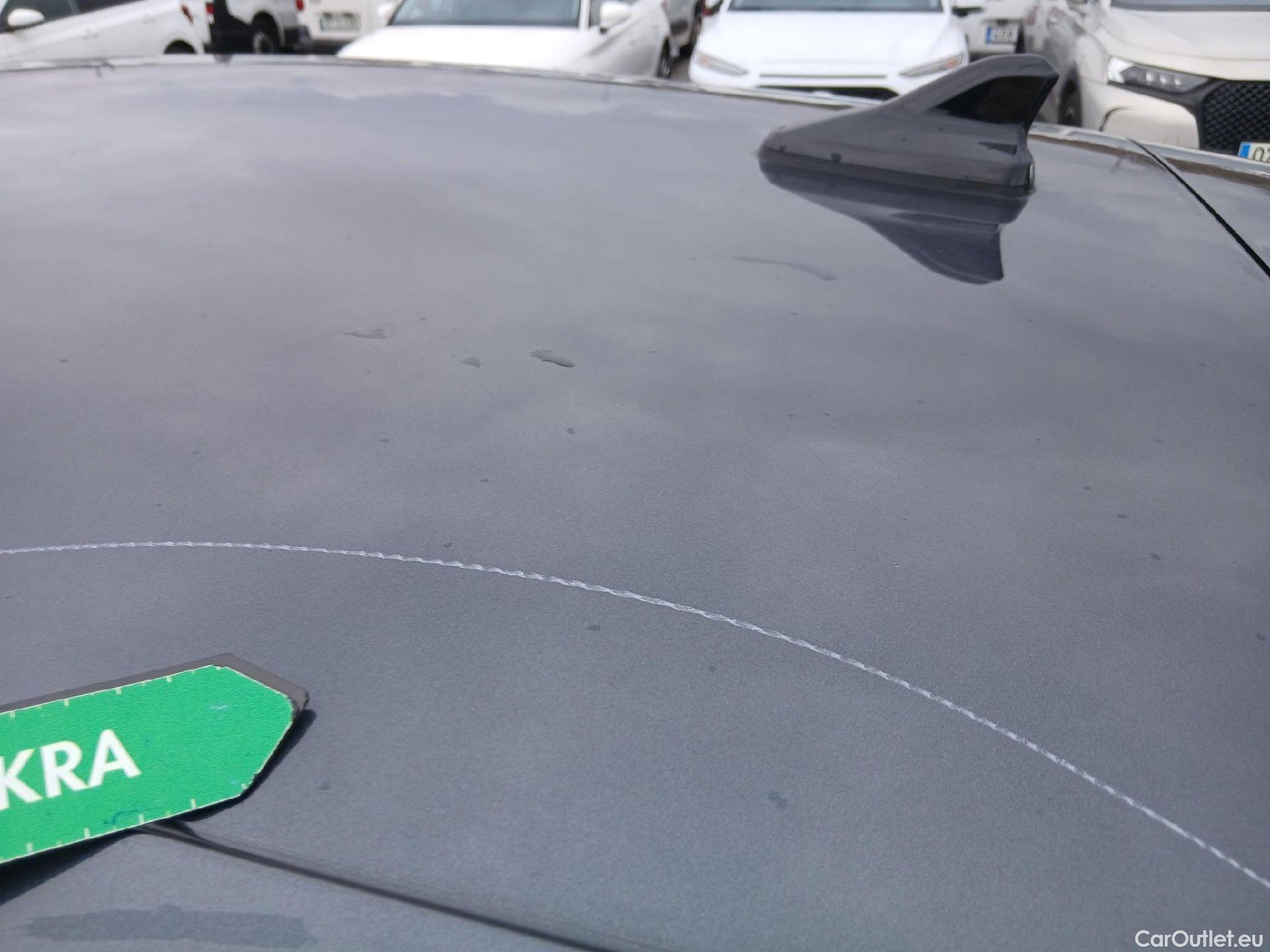  Land Rover  Discovery SEAT Nuevo León / 2020 / 5P / berlina con portón 2.0 TDI 85kW S&S Style Go(SP) #39