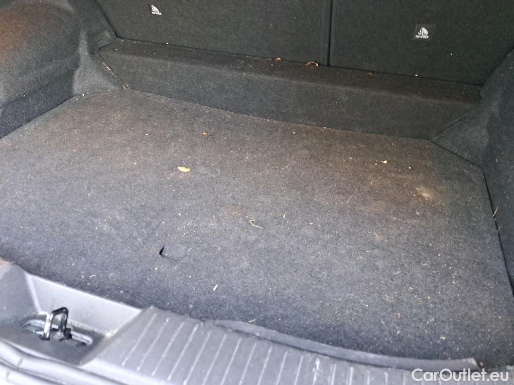  Nissan  Qashqai NISSAN  / 2021 / 5P / todoterreno DIG-T 103kW (140CV) mHEV 4x2 Acenta #3