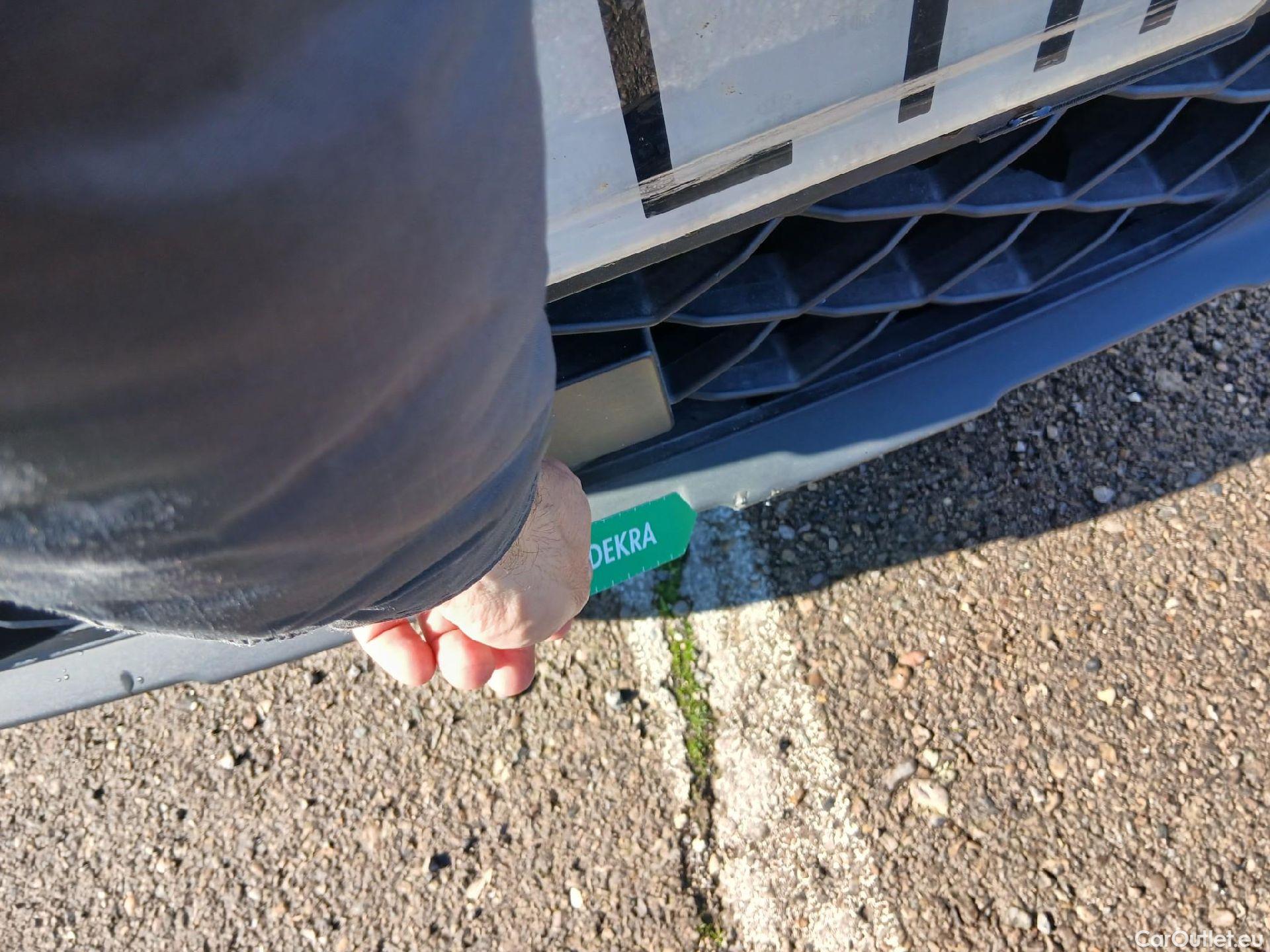  Seat  Arona SEAT  / 2017 / 5P / todoterreno 1.0 TSI 81kW (110CV) Style Plus (AC) #3