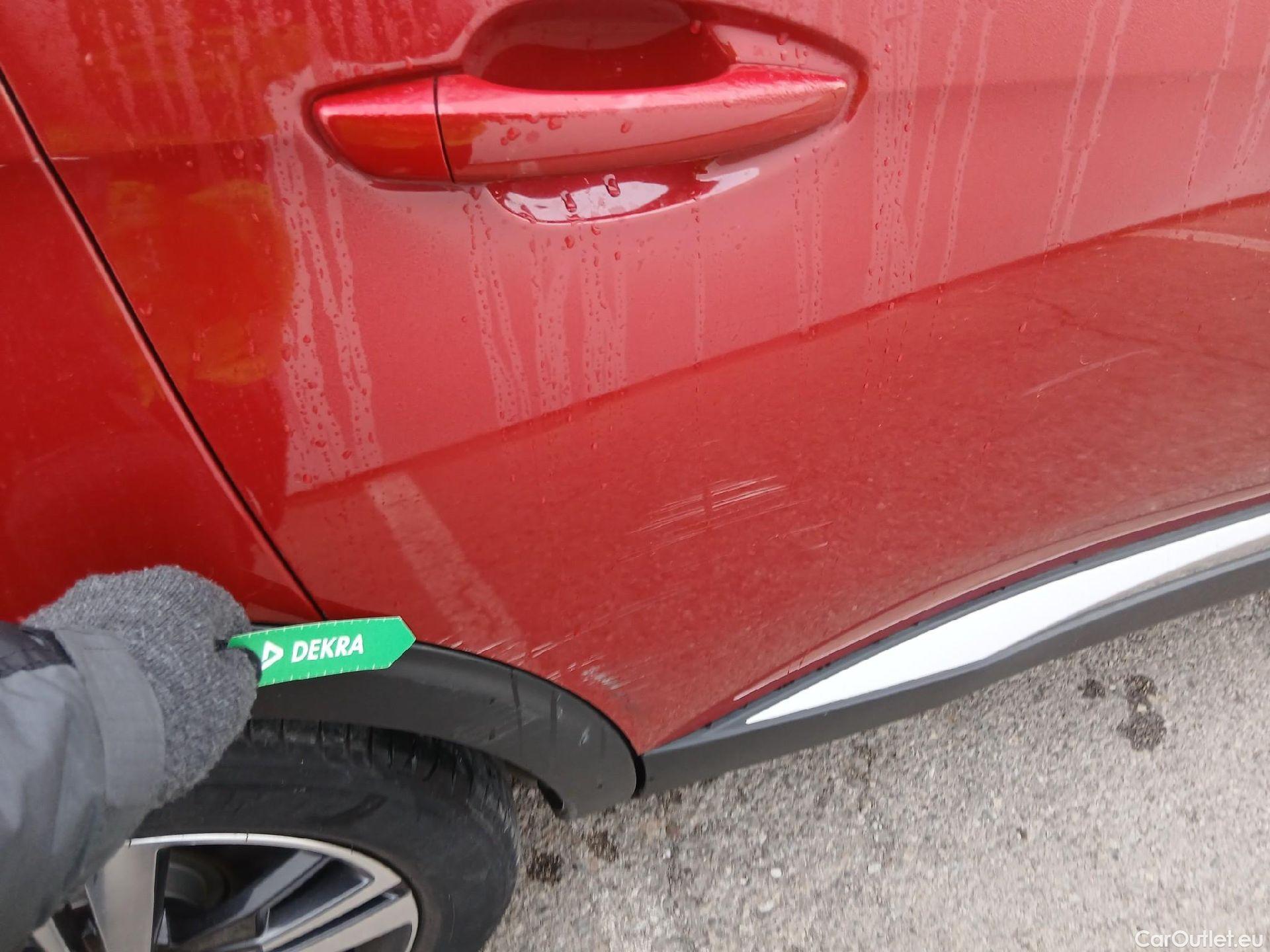  Peugeot  5008 PEUGEOT  / 2017 / 5P / todoterreno GT-Line BlueHDi 96kW (130CV) S&S EAT8 #35