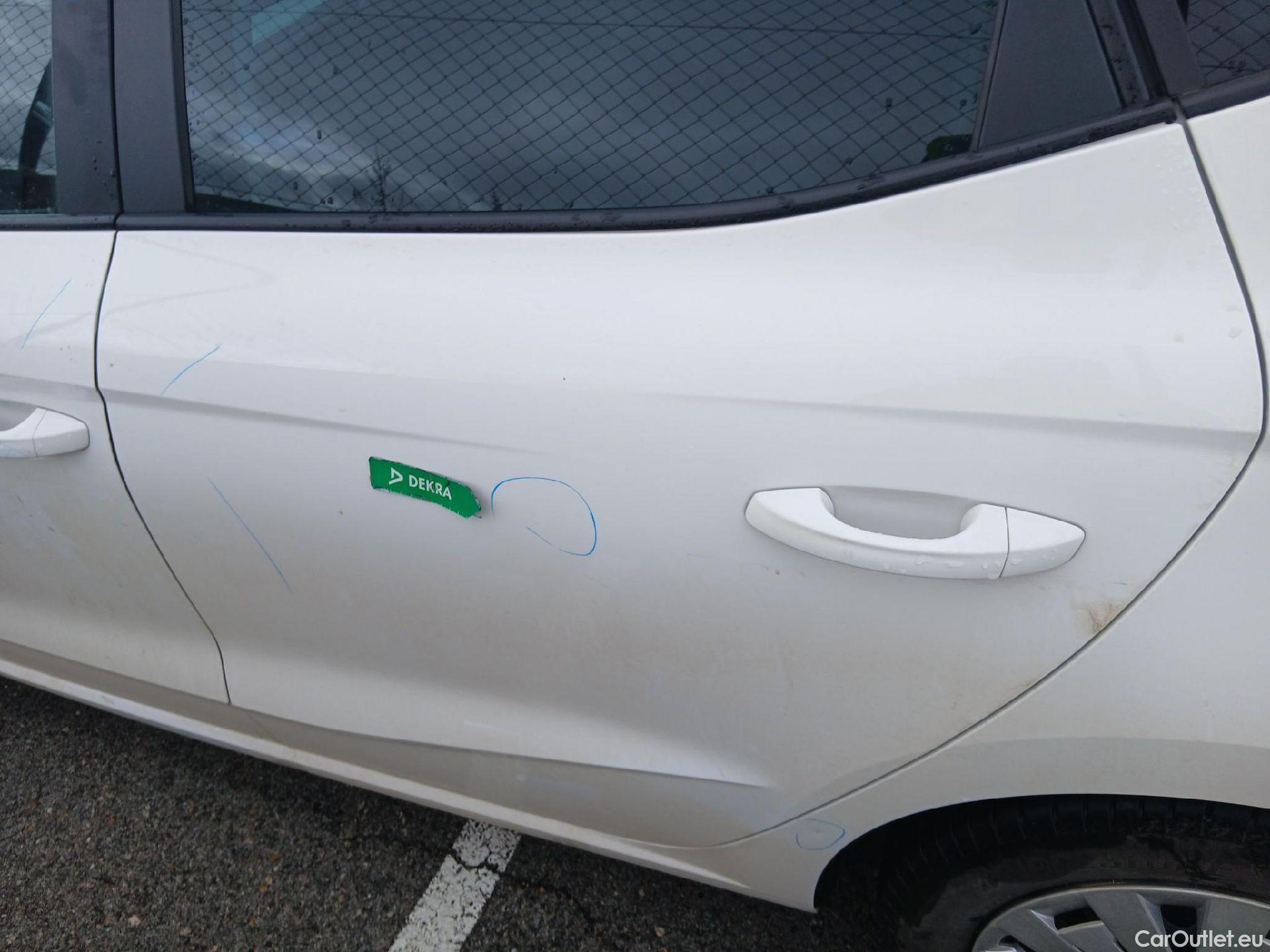  Seat  Ibiza SEAT  / 2017 / 5P / berlina con portón 1.0 MPI 59kW (80CV) Reference Plus(SP) #16