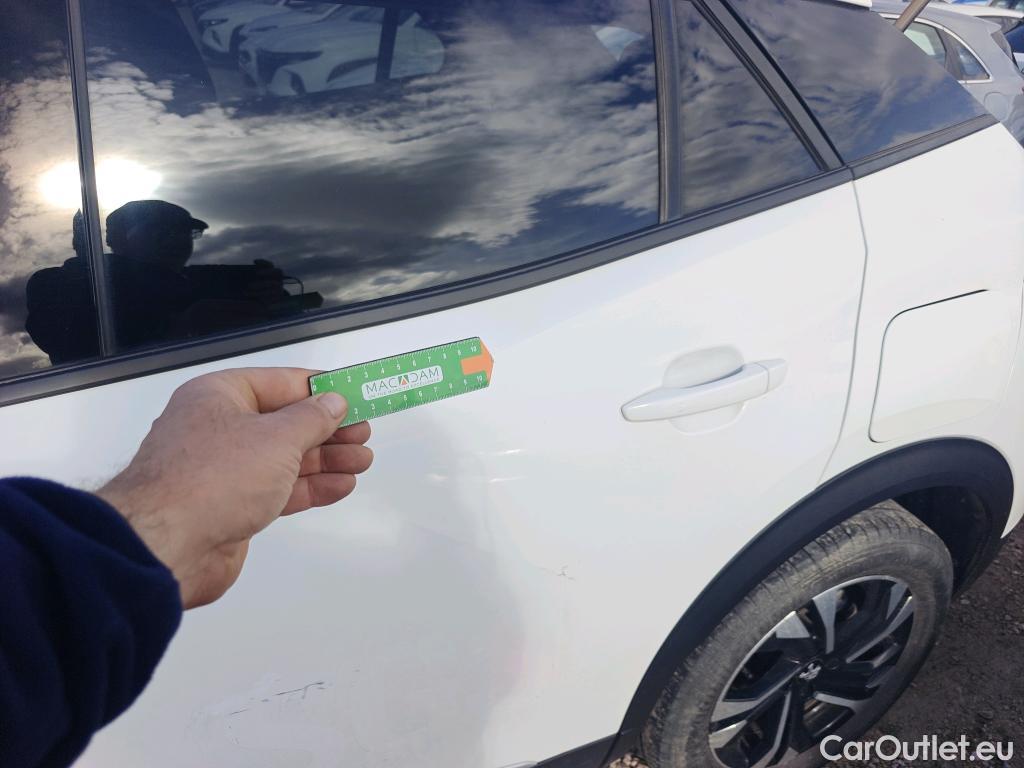  Peugeot  2008 PEUGEOT  / 2019 / 5P / todoterreno Allure BlueHDI 81kW (110CV) #10