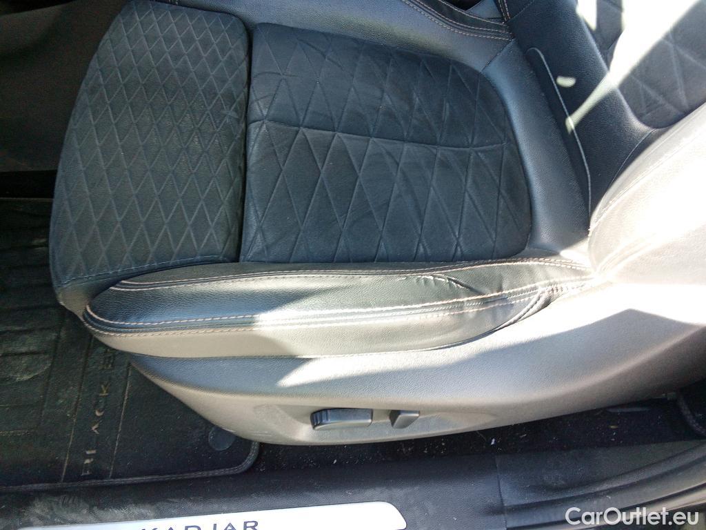  Renault  Kadjar RENAULT  / 2019 / 5P / crossover Black Ed GPF TCe 117kW (160CV) - EDC(SL) #3