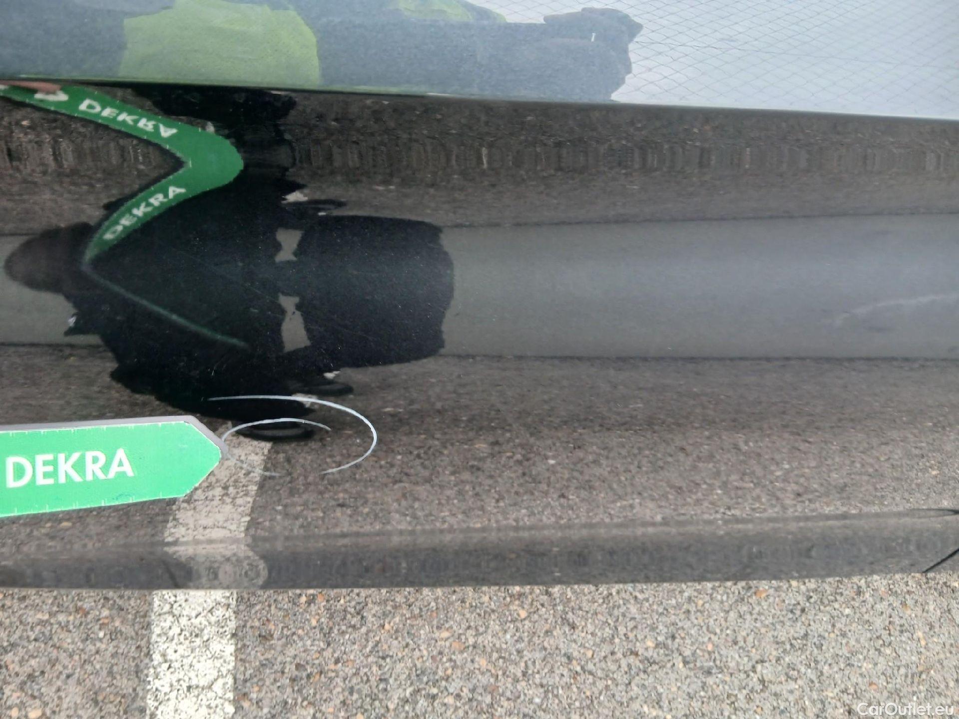  Land Rover  Discovery SEAT Nuevo León / 2020 / 5P / berlina con portón 2.0 TDI 85kW S&S Style Go(SP) #31