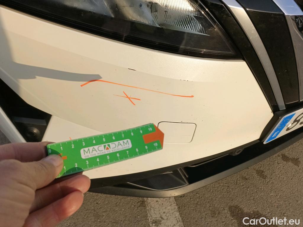  Nissan  Qashqai NISSAN  / 2021 / 5P / todoterreno DIG-T 116kW mHEV Xtronic Premiere Edit.(SL) #4