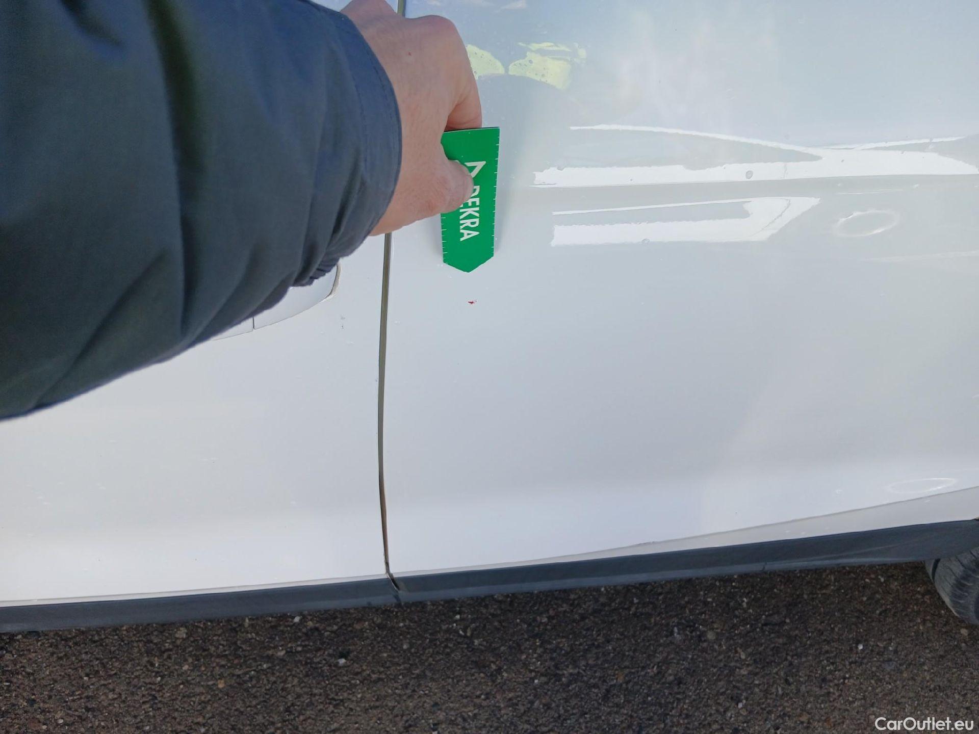  Seat  Arona SEAT  / 2017 / 5P / todoterreno 1.0 TSI 81kW (110CV) Style Plus (AC) #13