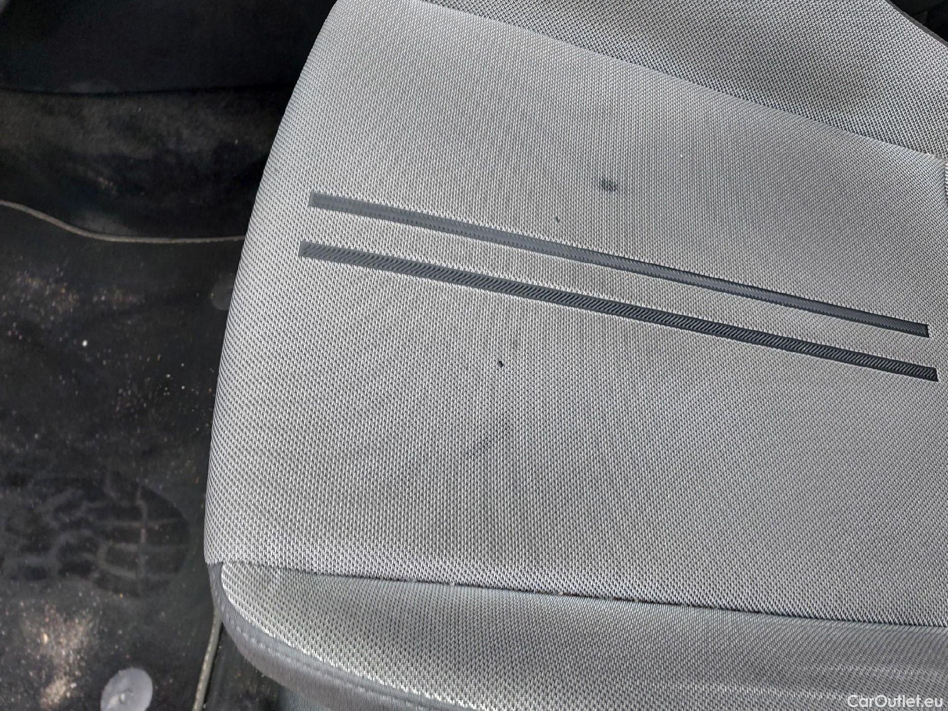  Seat  Leon SEAT Nuevo León / 2020 / 5P / familiar SP 2.0 TDI 85kW Style Go(SP) #23