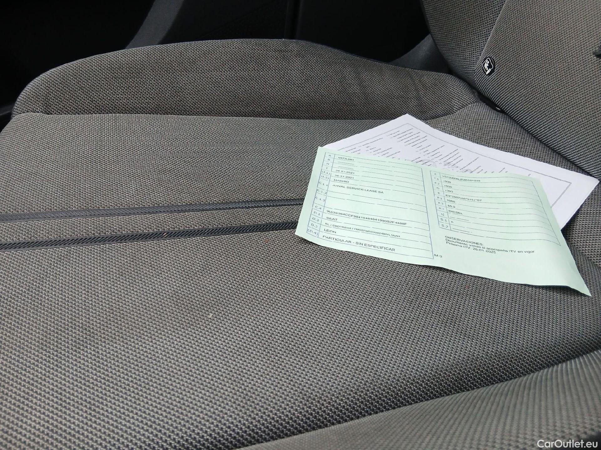  Land Rover  Discovery SEAT Nuevo León / 2020 / 5P / berlina con portón 2.0 TDI 85kW S&S Style Go(SP) #1