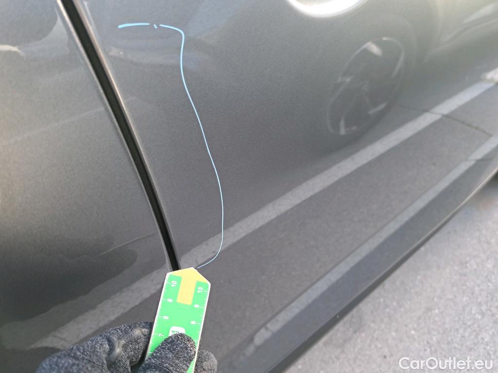  Nissan  Qashqai NISSAN  / 2021 / 5P / todoterreno DIG-T 103kW (140CV) mHEV 4x2 Acenta #2