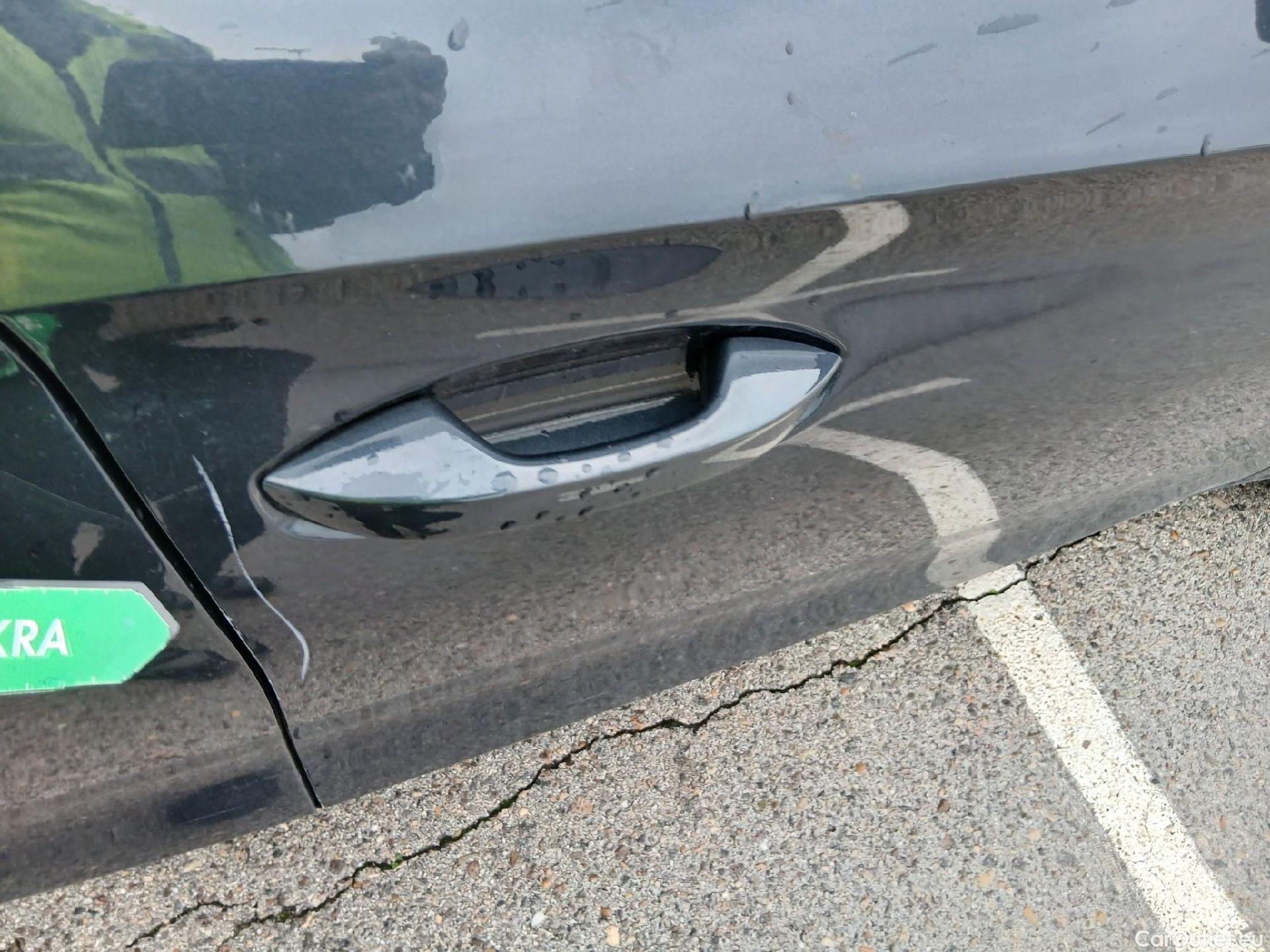  Land Rover  Discovery SEAT Nuevo León / 2020 / 5P / berlina con portón 2.0 TDI 85kW S&S Style Go(SP) #46