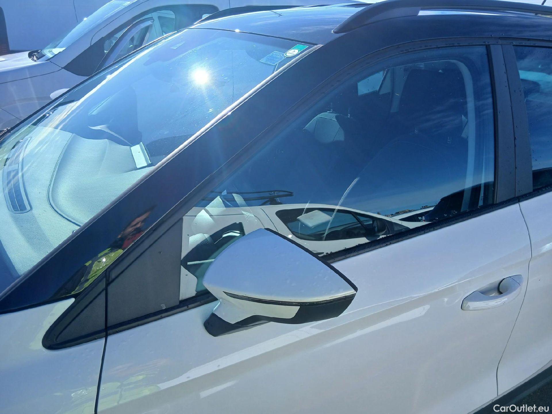  Seat  Arona SEAT  / 2017 / 5P / todoterreno 1.0 TSI 81kW (110CV) Style Plus (AC) #9